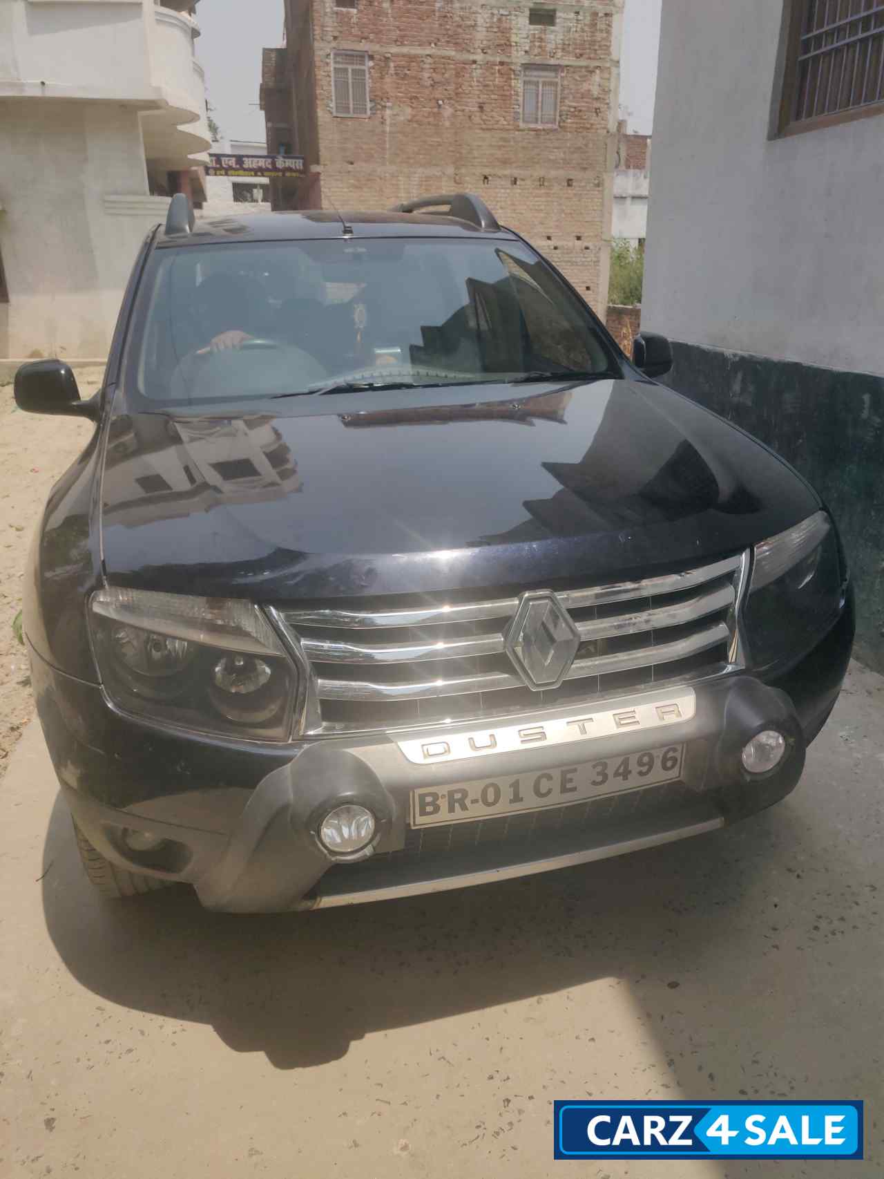 Black Renault  DUSTER RXL AWD
