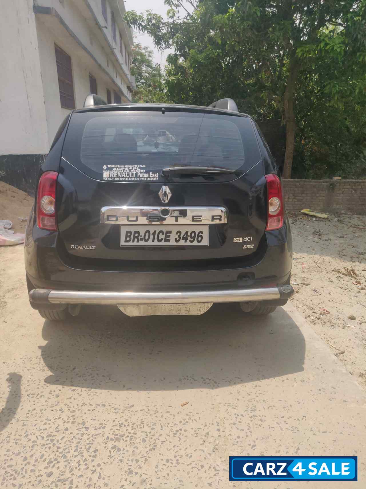 Black Renault  DUSTER RXL AWD