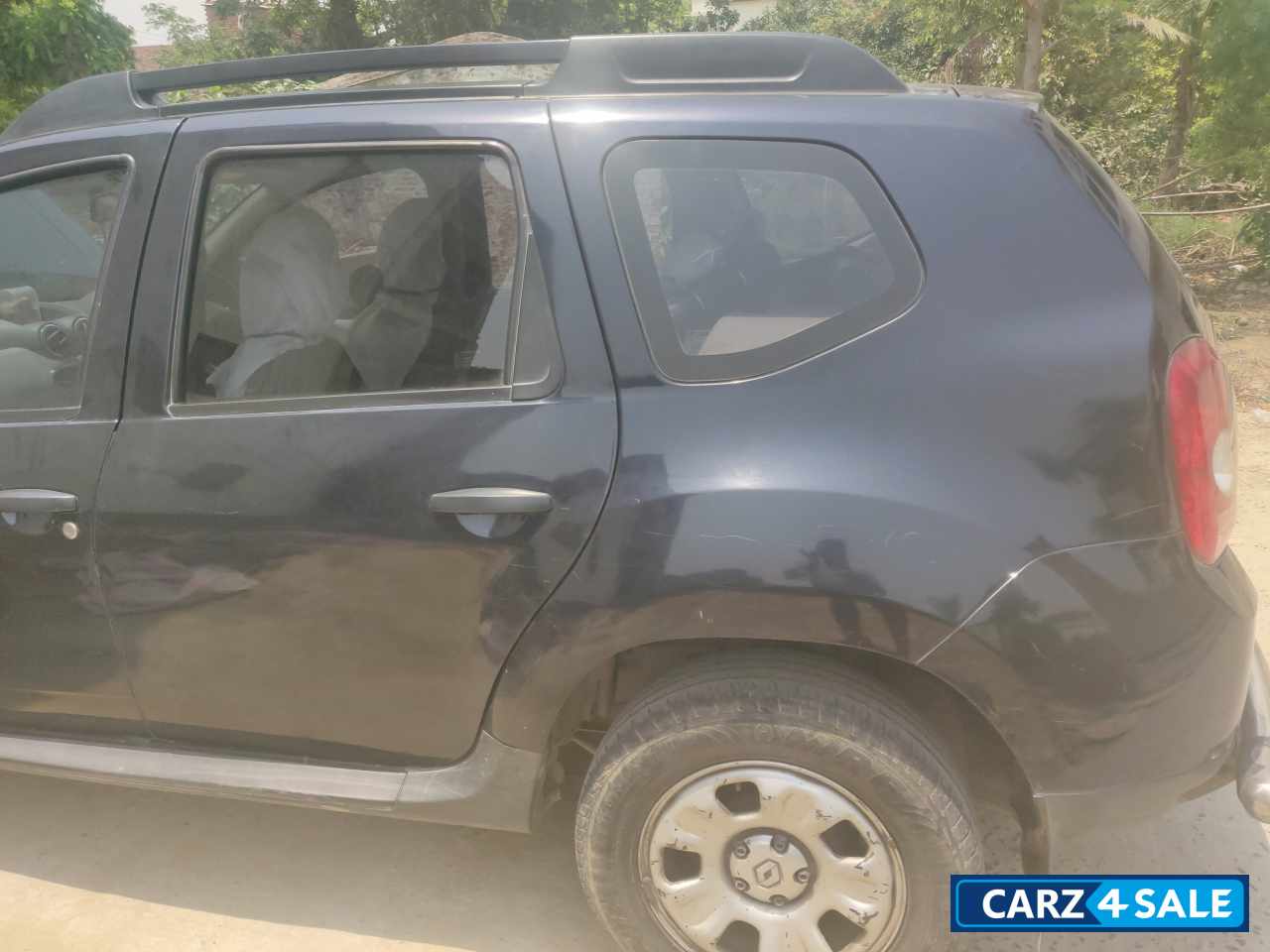 Black Renault  DUSTER RXL AWD