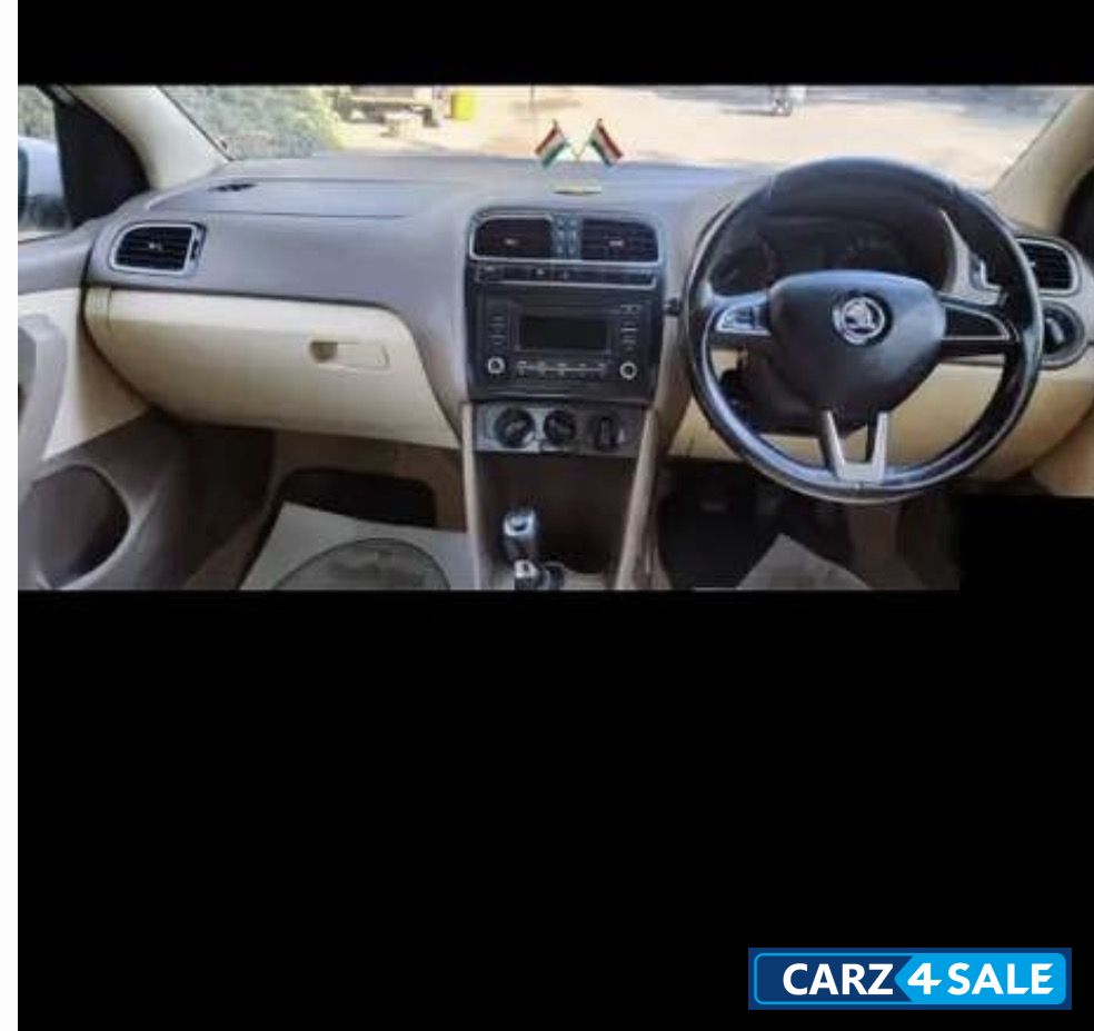 Skoda Rapid 1.6 elegance