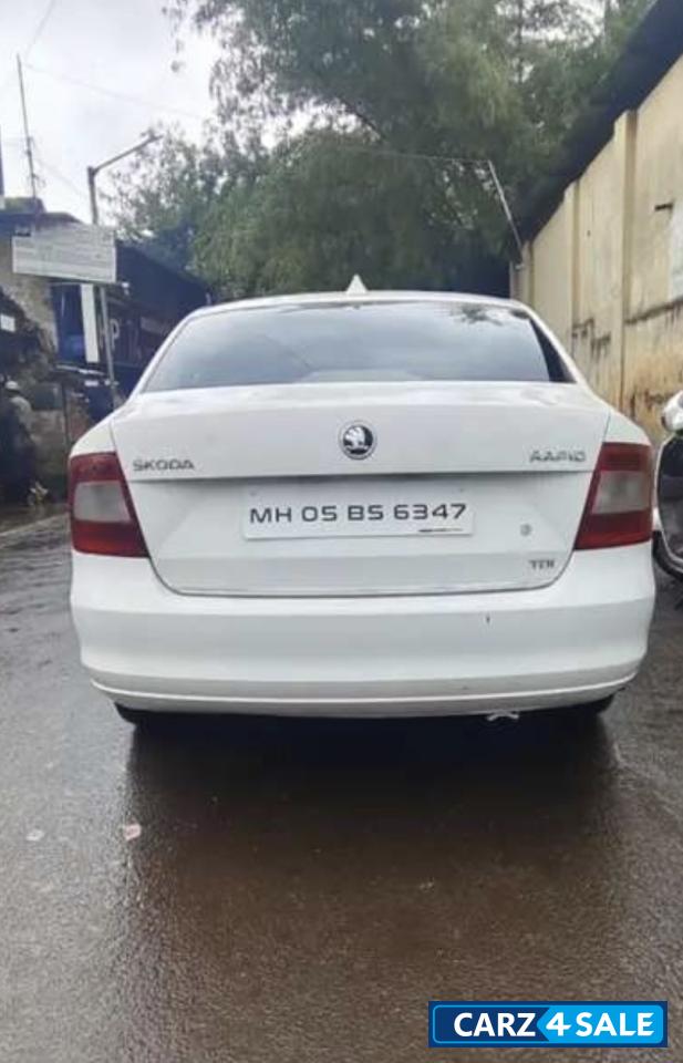 Skoda Rapid 1.6 elegance