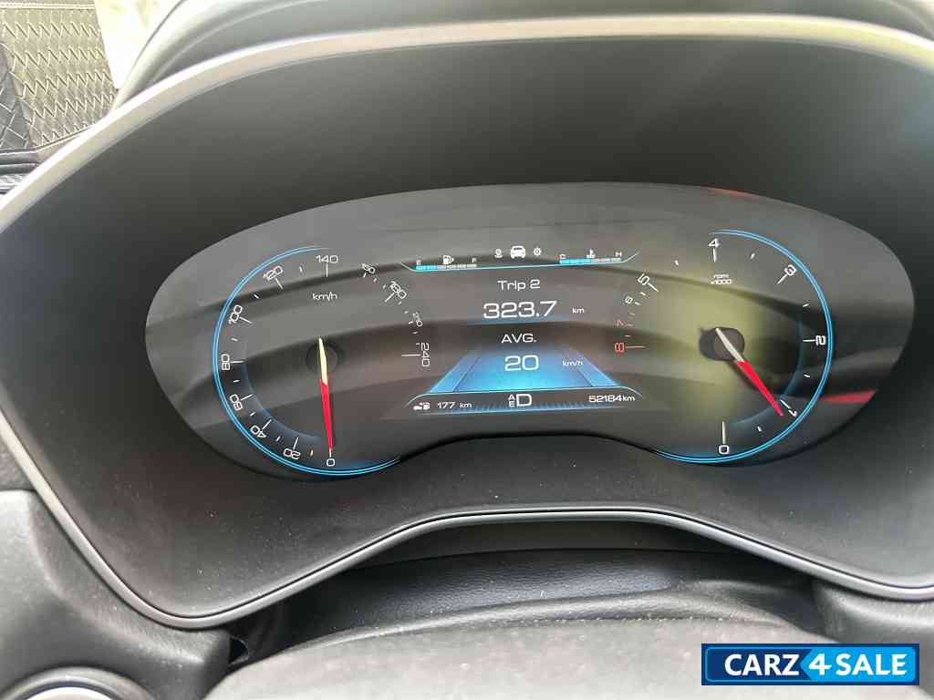 Aura Grey MG Hector Sharp 1.5 DCT petrol