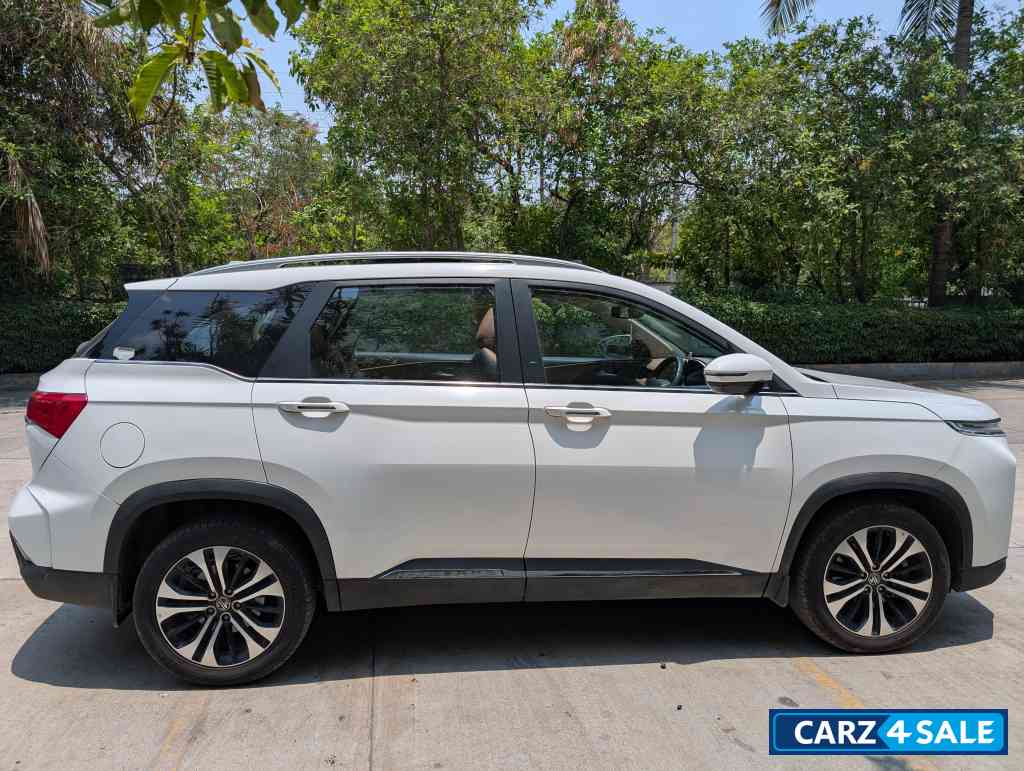 Candy White MG Hector Plus SHARP PRO
