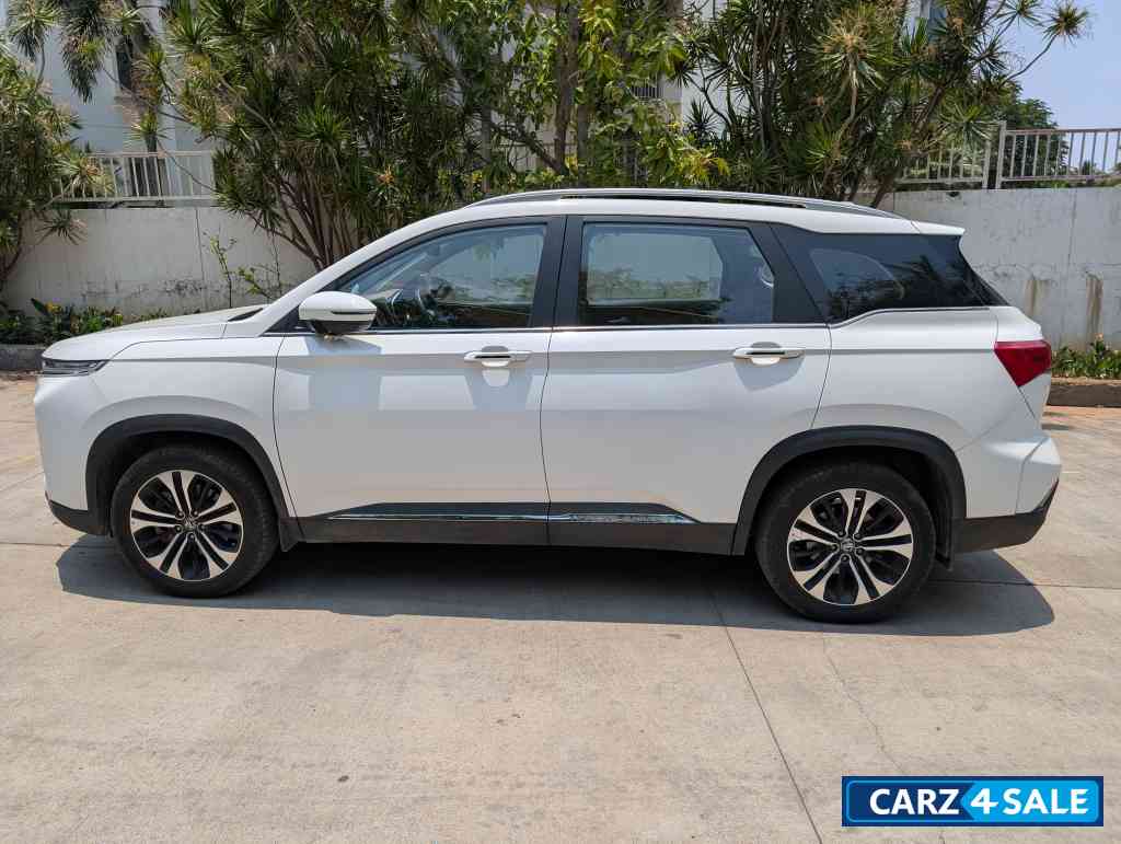 Candy White MG Hector Plus SHARP PRO