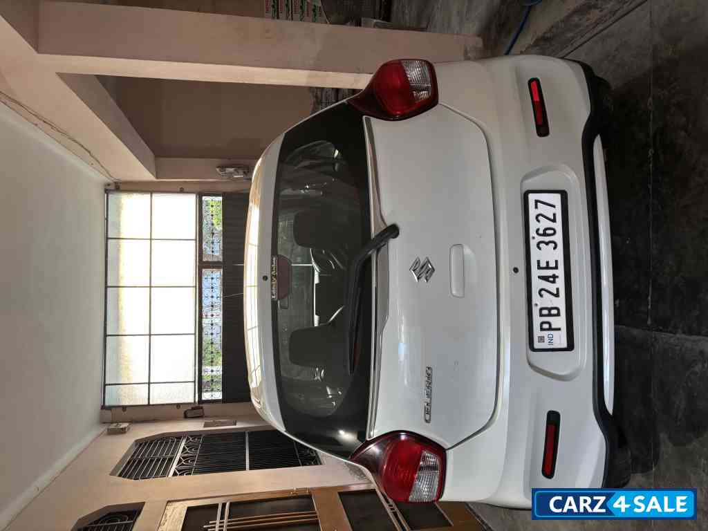 White Maruti Suzuki Celerio zxi