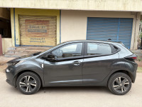 Tata Altroz XZ Lux