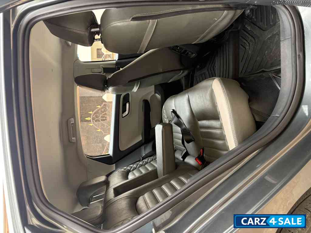 Tata Altroz XZ Lux