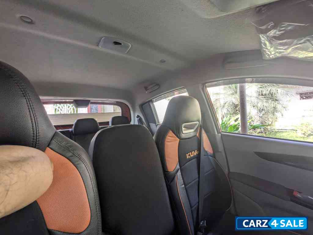 Mahindra KUV100 K6 Mahindra KUV100 K6