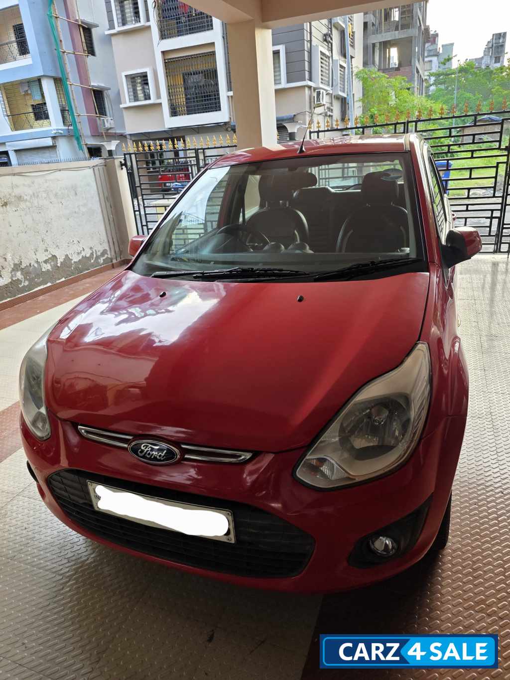 Ford Figo Titanium Petrol