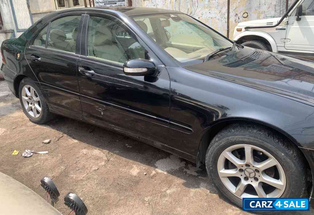 Mercedes-Benz C-Class C200 Kompressor