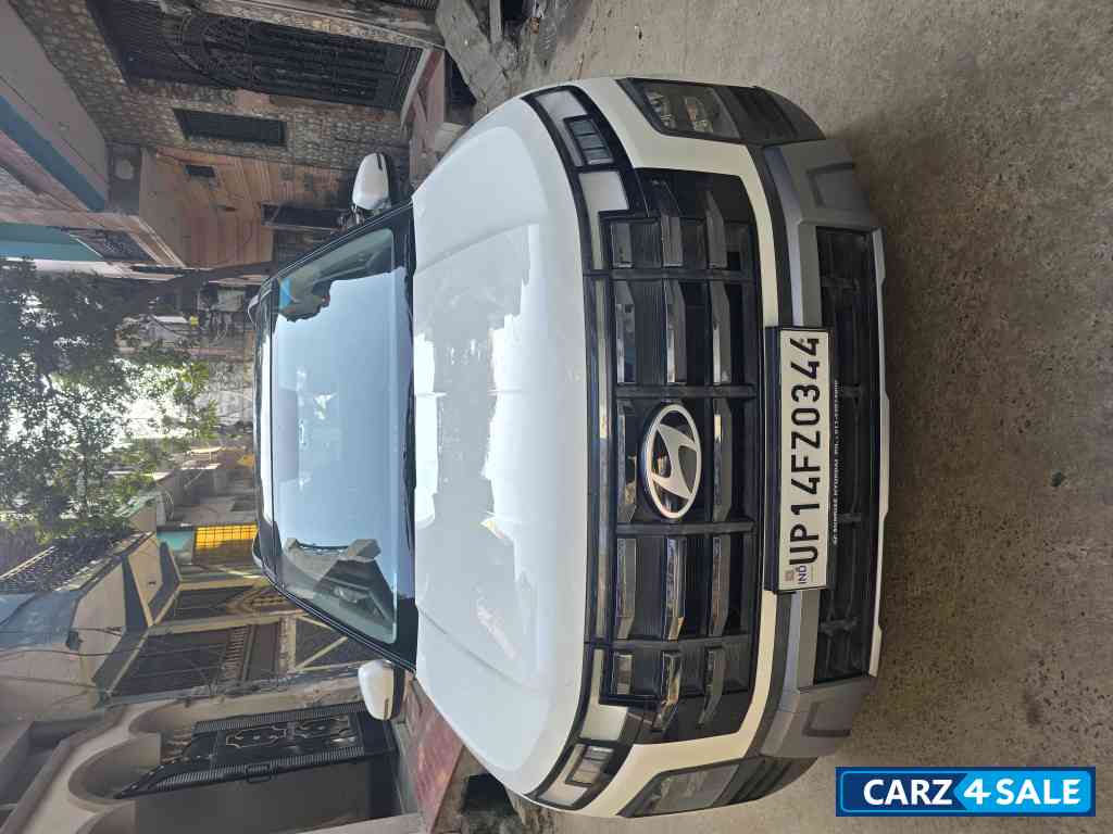 White Hyundai Creta Sx White Hyundai Creta Sx