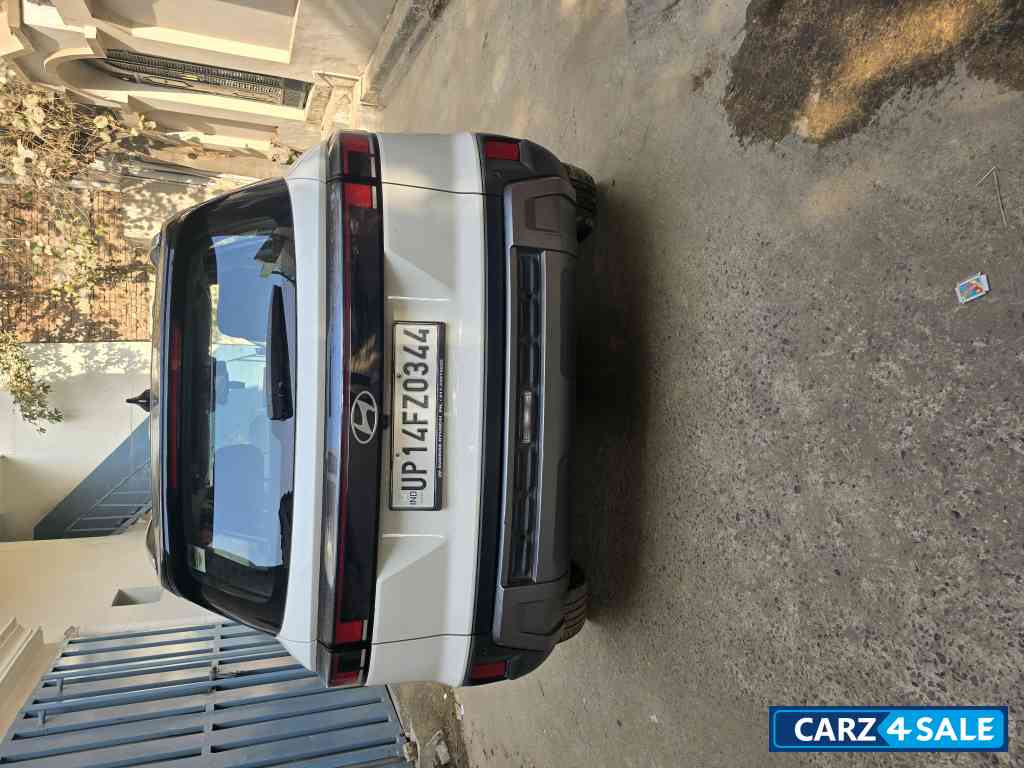White Hyundai Creta Sx White Hyundai Creta Sx