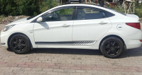 White Hyundai Verna Fluidic 1.6 CRDI EX