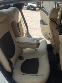 White Hyundai Verna Fluidic 1.6 CRDI EX