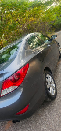 Carbon Grey Hyundai Verna 1.6 SX CRDi