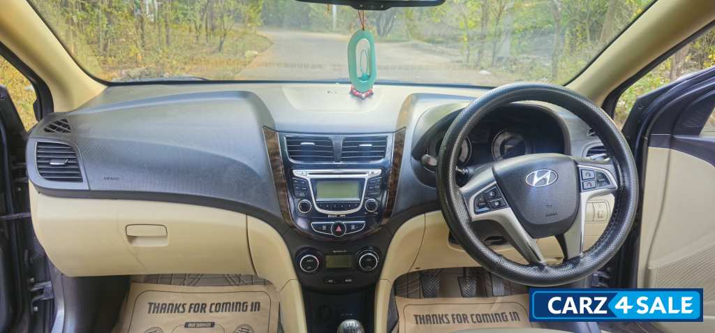 Carbon Grey Hyundai Verna 1.6 SX CRDi