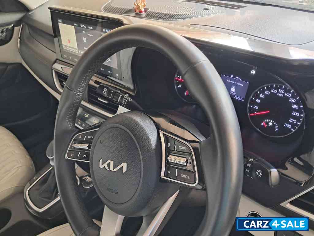 Kia Seltos Htx ivt