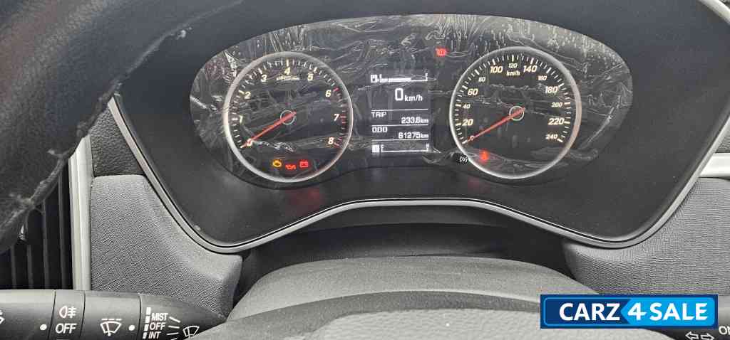 White MG Hector 2021 Super model Petrol manual variant