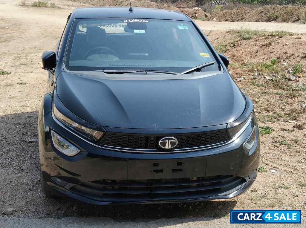 Tata Altroz Petrol