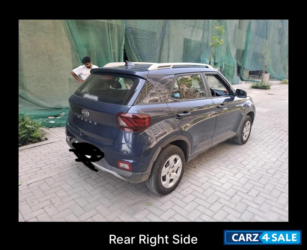 Hyundai Venue S+ petrol 1.2 litre Hyundai Venue S+ petrol 1.2 litre