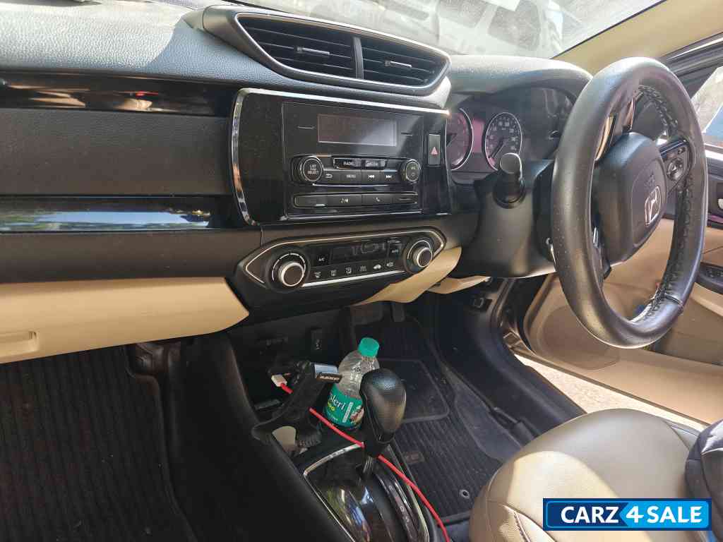 Golden Brown Honda Amaze V CVT Golden Brown Honda Amaze V CVT