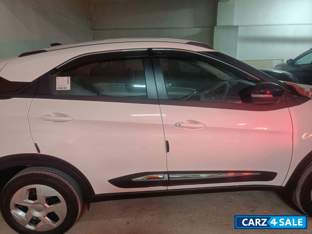 Tata Nexon XZA+