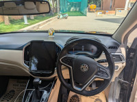 Black MG Hector Sharp