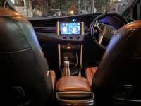 Avante Garde Toyota Innova Crysta 2.8 G AT