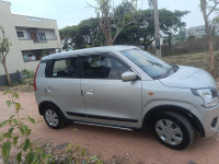 Maruti Suzuki Wagon R VXI abs airbag