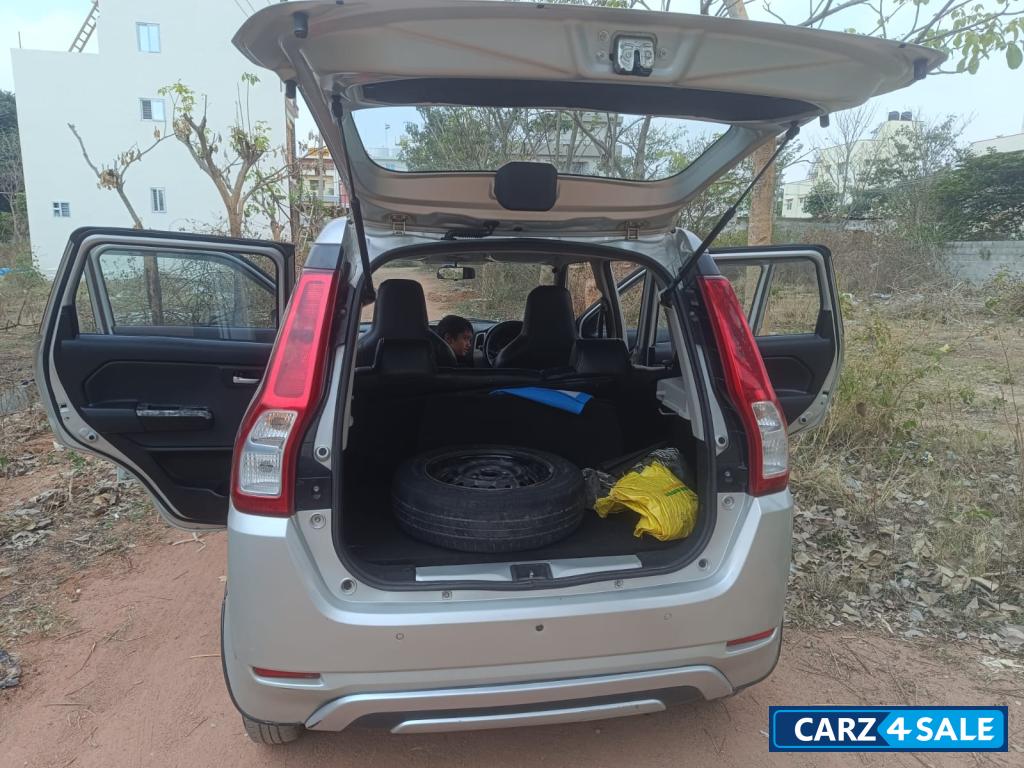 Maruti Suzuki Wagon R VXI abs airbag Maruti Suzuki Wagon R VXI abs airbag