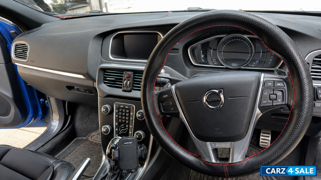 Volvo V40 D3RDesign Volvo V40 D3RDesign
