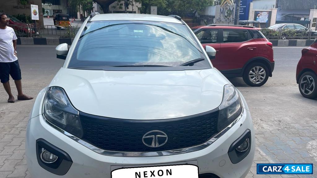 White Tata Nexon XT+