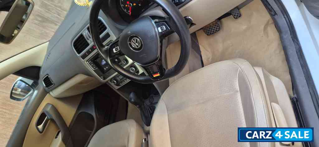 Volkswagen Vento 1.2 automatic highline