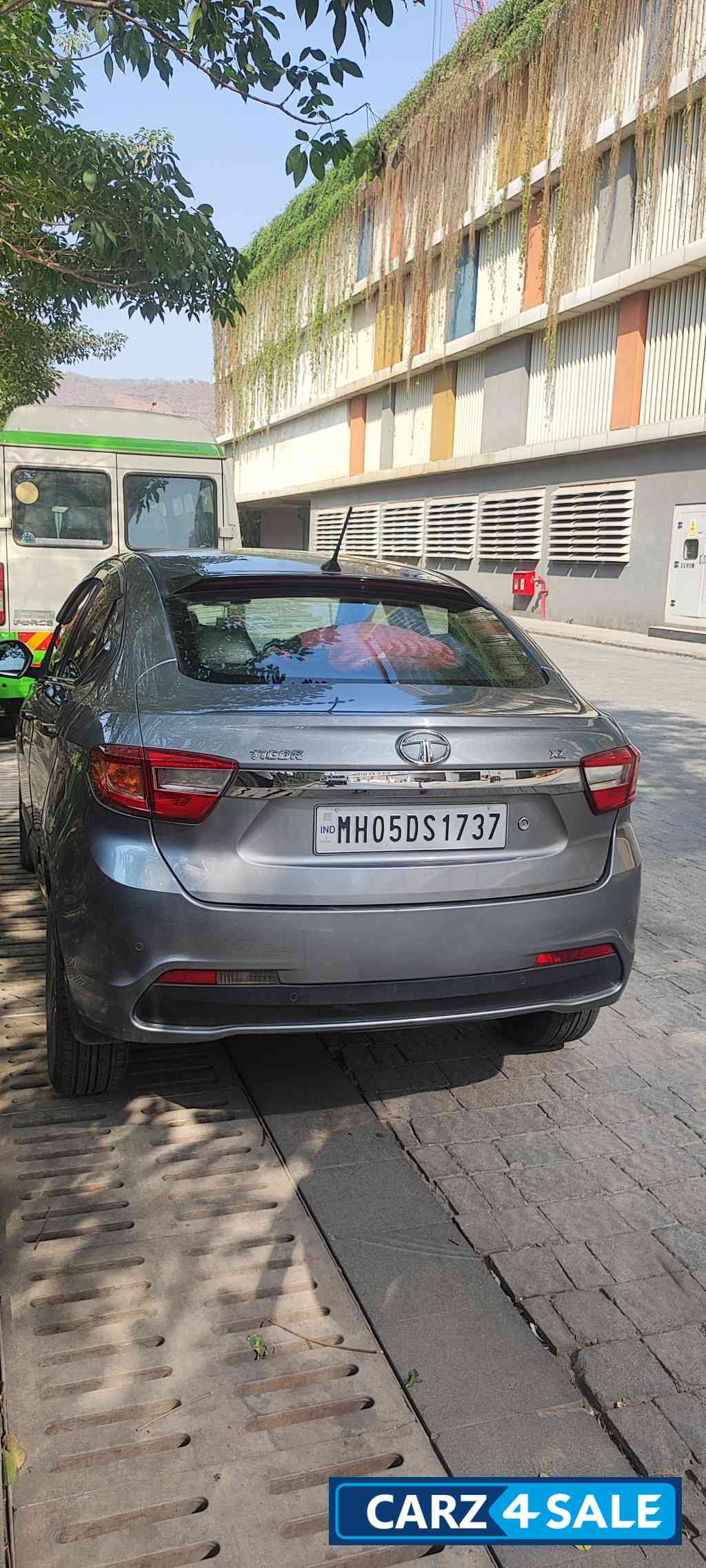 Titanium Greay Tata Tigor XZ(O) Titanium Greay Tata Tigor XZ(O)