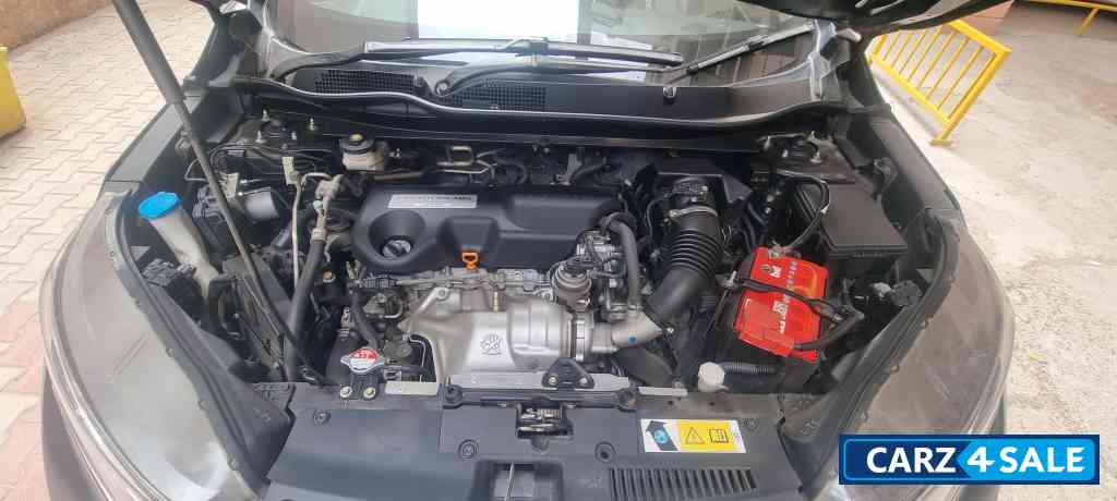 Golden Brown Honda CRV 2WD Golden Brown Honda CRV 2WD
