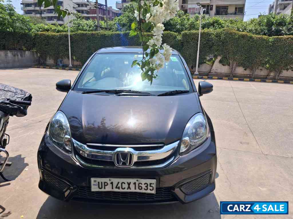 Metallic Brown Honda Amaze