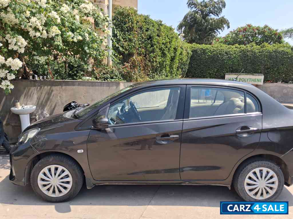 Metallic Brown Honda Amaze Metallic Brown Honda Amaze