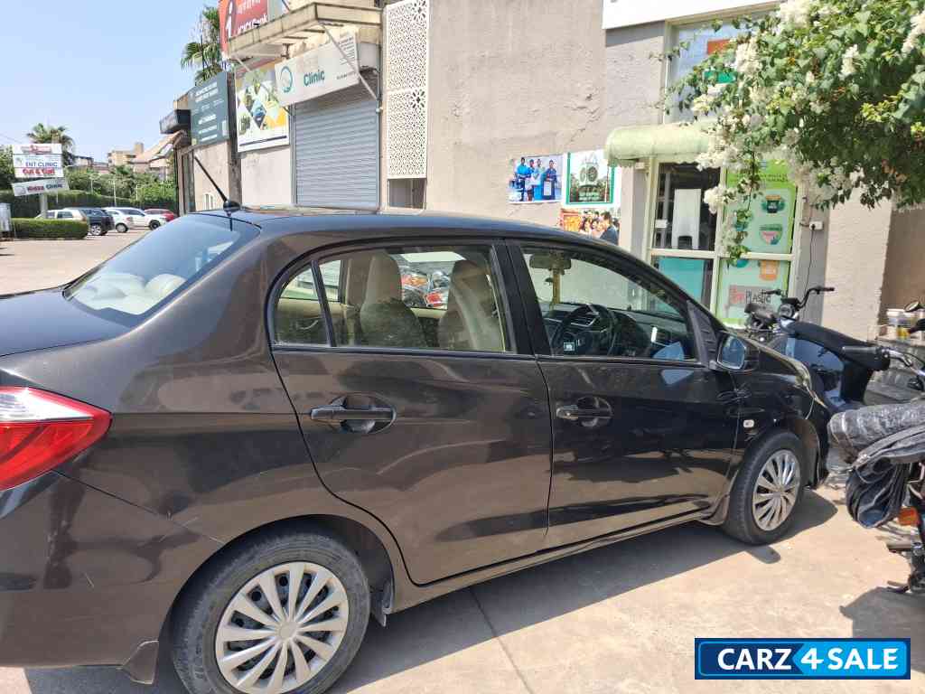 Metallic Brown Honda Amaze Metallic Brown Honda Amaze