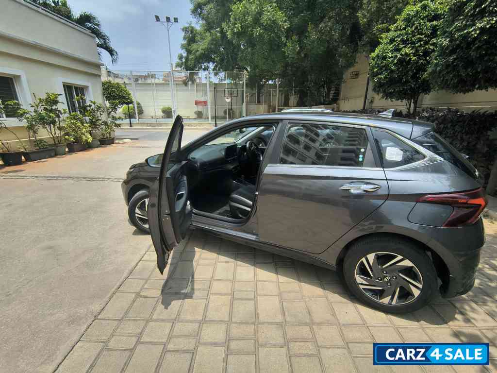 Titan Grey Hyundai i20 Asta Titan Grey Hyundai i20 Asta