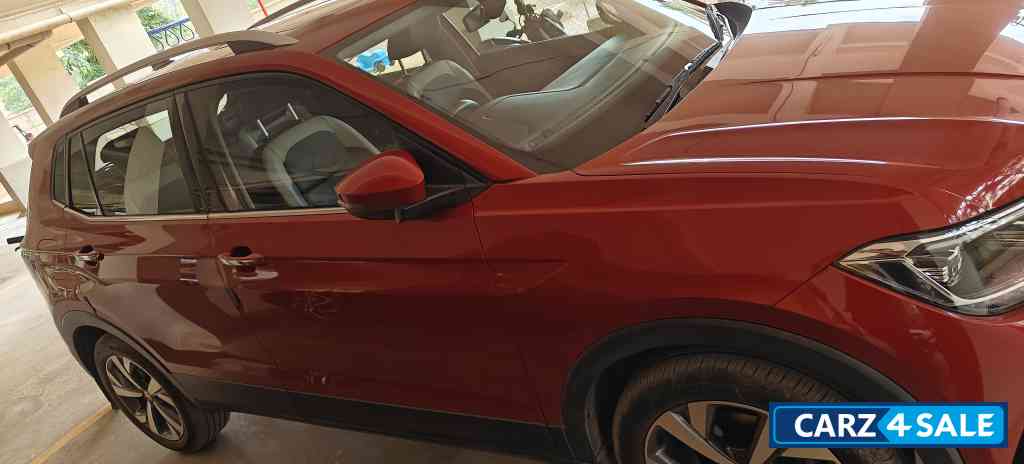 Volkswagen Taigun 1.0 Topline