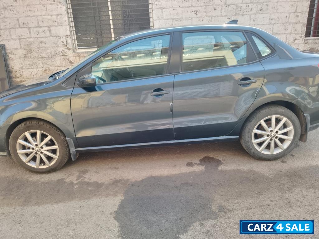 Volkswagen Ameo Grey