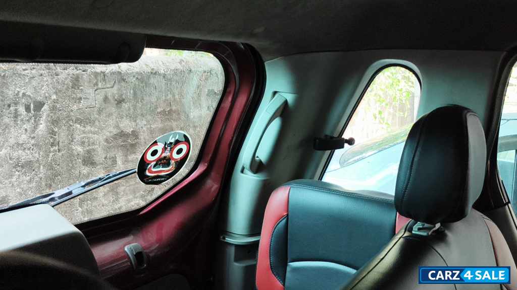 Mahindra Quanto C4 Mahindra Quanto C4