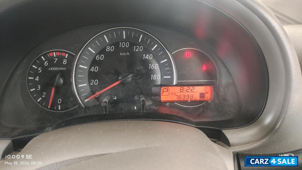 Silver Nissan Micra XVCVT