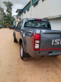 Isuzu D-Max S-Cab 2WD Hi-Ride 2023 Model