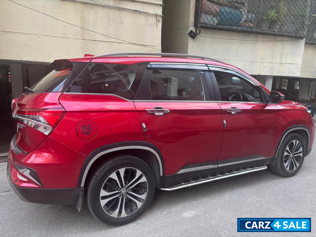 MG Hector Plus sharp 1.5 dct petrol 6seater