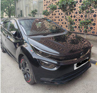 Tata Altroz XZ S Plus Dark Edition