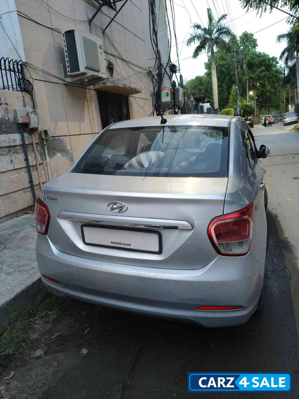 Hyundai Xcent Petrol Hyundai Xcent Petrol