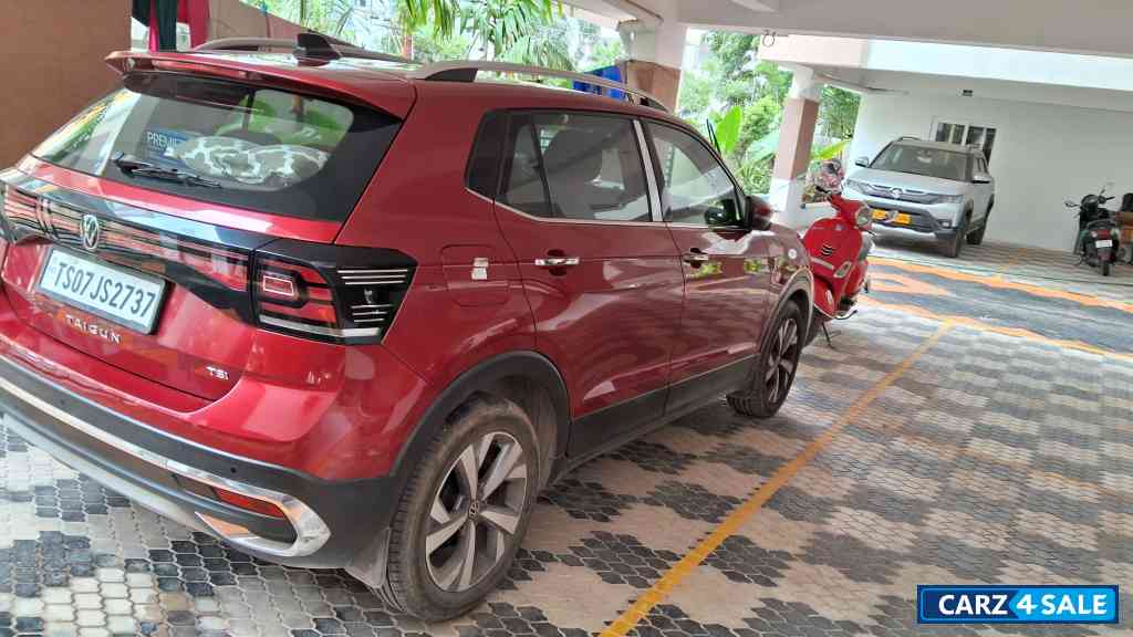 Wild Cherry Red Volkswagen Taigun Topline manual 1 litre