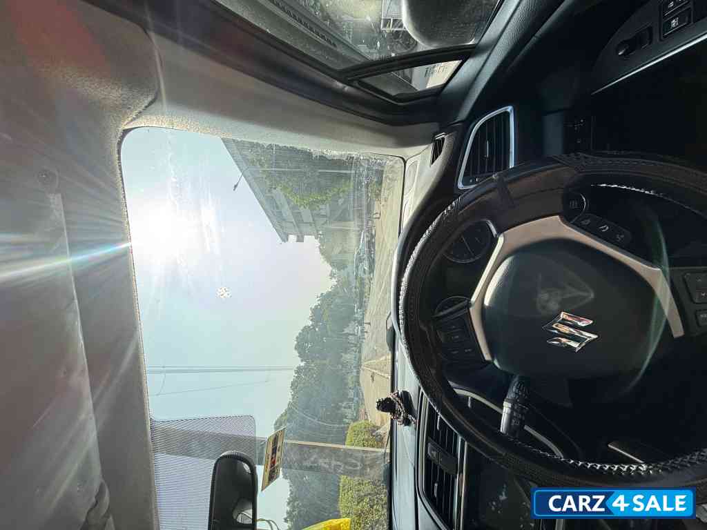 Maruti Suzuki S-Cross Smart hybrid zeta Maruti Suzuki S-Cross Smart hybrid zeta
