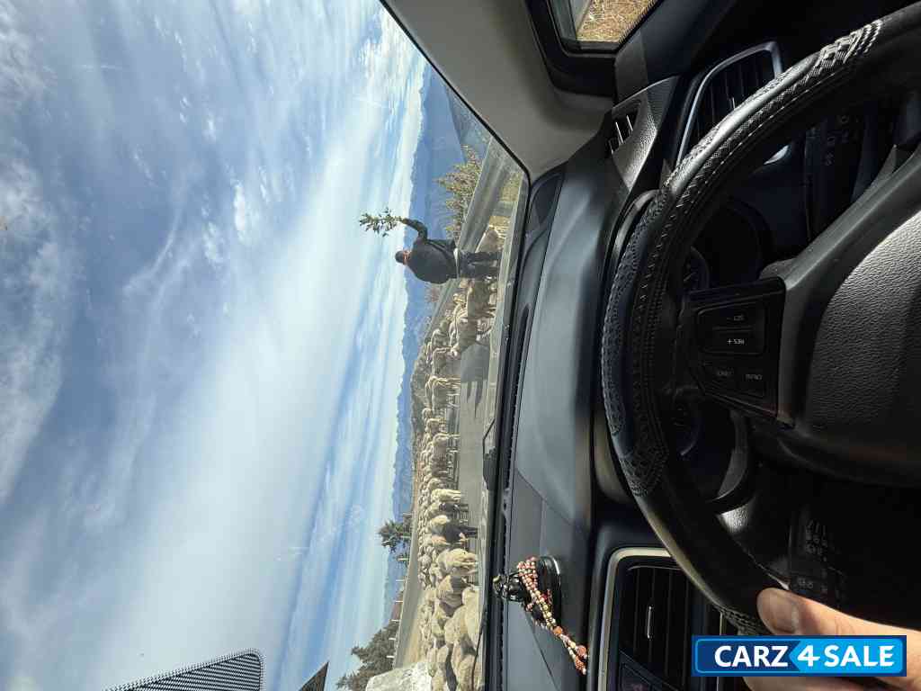 Maruti Suzuki S-Cross Smart hybrid zeta Maruti Suzuki S-Cross Smart hybrid zeta
